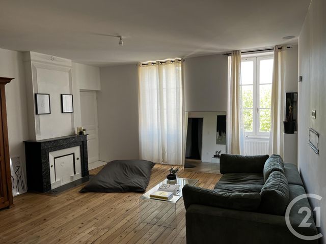 Appartement F3 à vendre - 3 pièces - 98.03 m2 - ST LAURENT SUR SAONE - 01 - RHONE-ALPES - Century 21 Le Grand Mâconnais